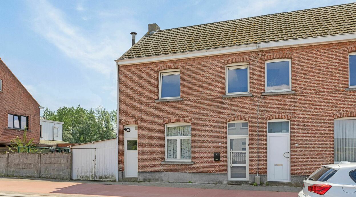 Half Open Bebouwing te koop in SINT-AMANDS